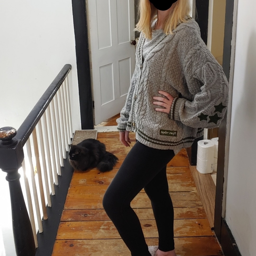 XS/S Taylor Swift grey "the cardigan"